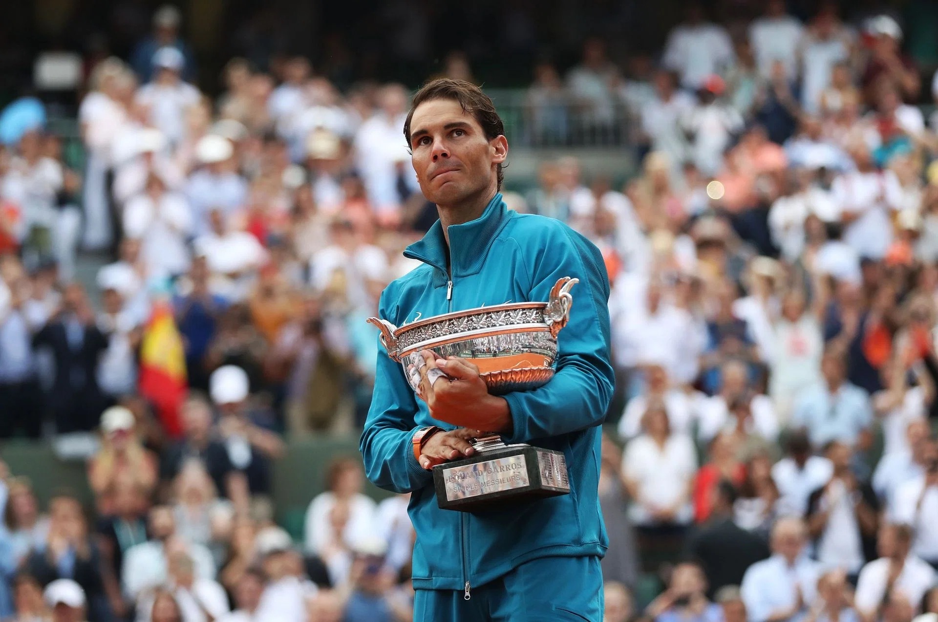 ATP总决赛完胜戴维斯杯，纳达尔点燃赛场