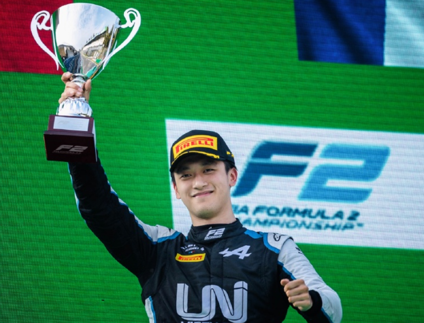 威廉姆斯险胜迈凯伦,周冠宇高光表现 威廉姆斯险胜迈凯伦,周冠宇高光表现