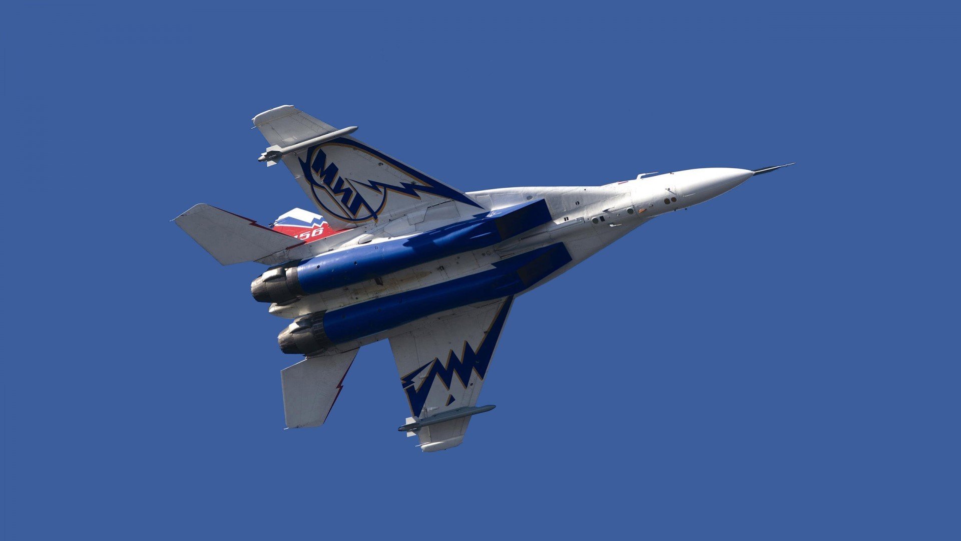 冰火交响曲,当黄喜灿的凛冬意志冻结诺坎普的盛夏之梦