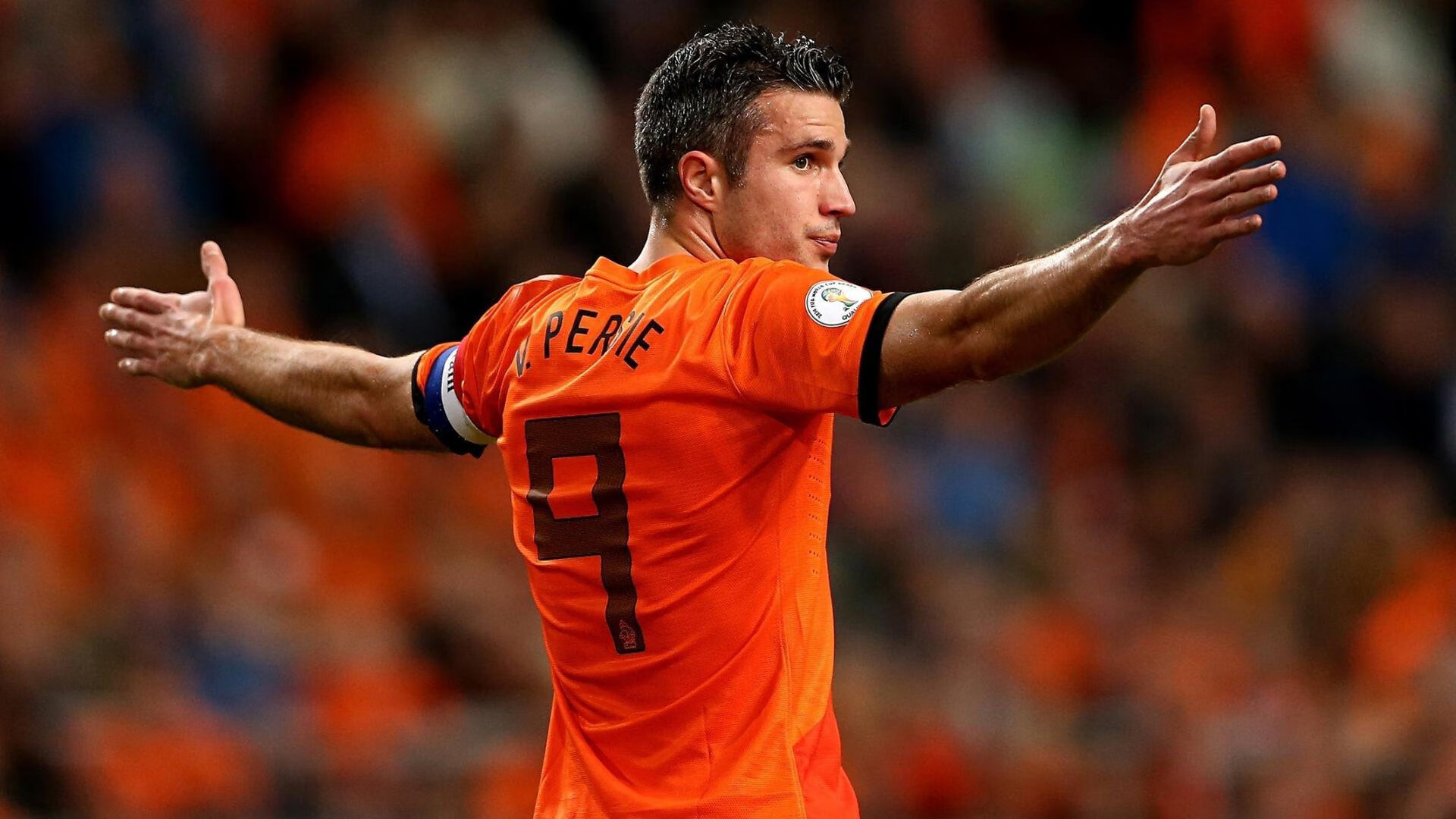 从高山之巅到世界之巅，牙买加女足的生死战与关键先生阿克