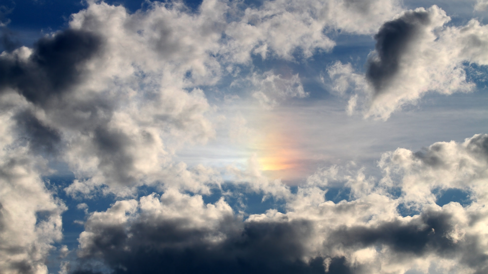 莱万马赛巅峰之战爆发,波兰力克安哥拉夺胜