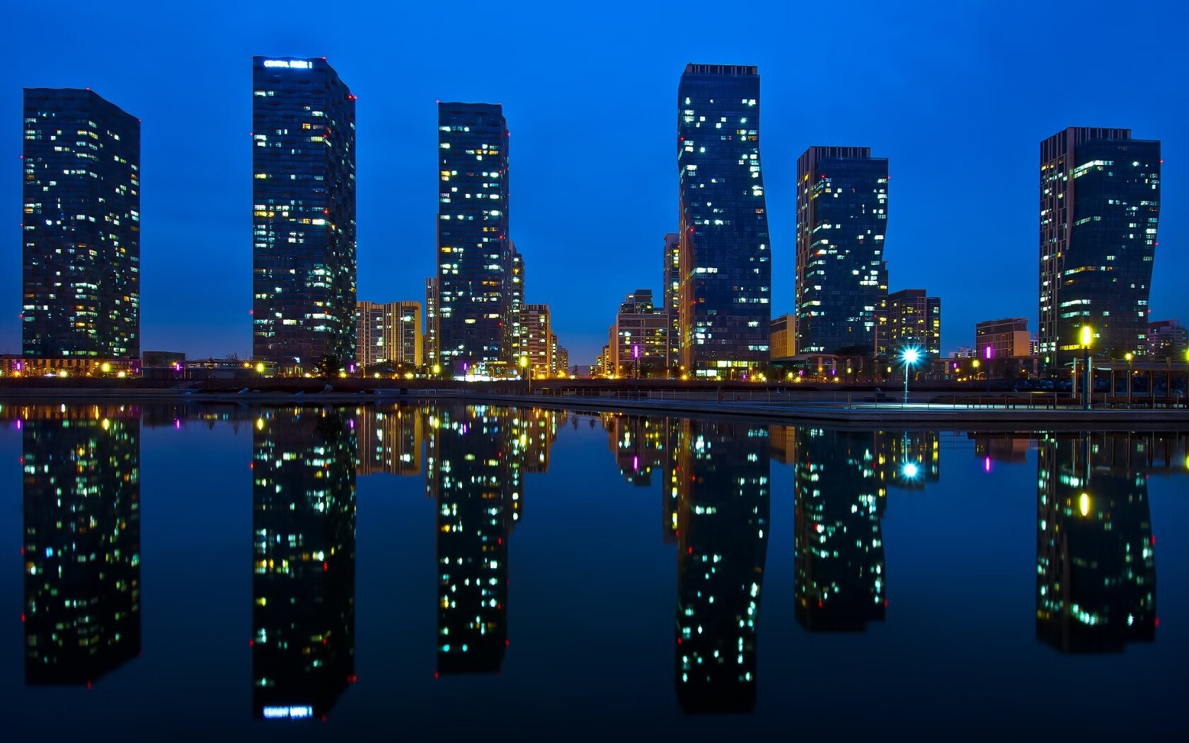 切尔西的技术性击倒，奥斯梅恩赛后评分拉满，难掩那不勒斯被一波带走之痛